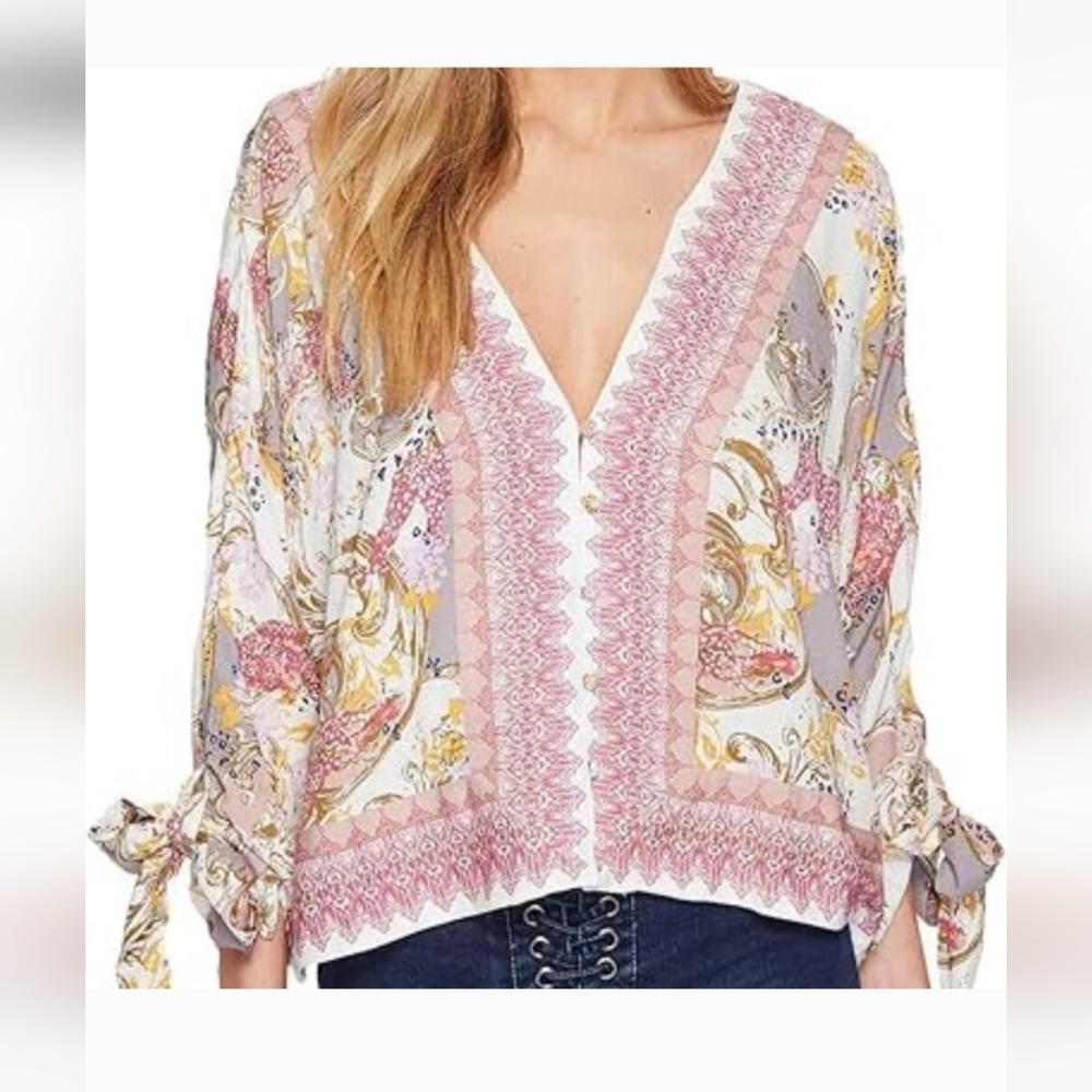 Free People Catch Me If You Can White Pink V Neck Ivory Top Sz S